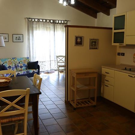 La Locanda Del Picchio Country House Morro dʼOro Esterno foto