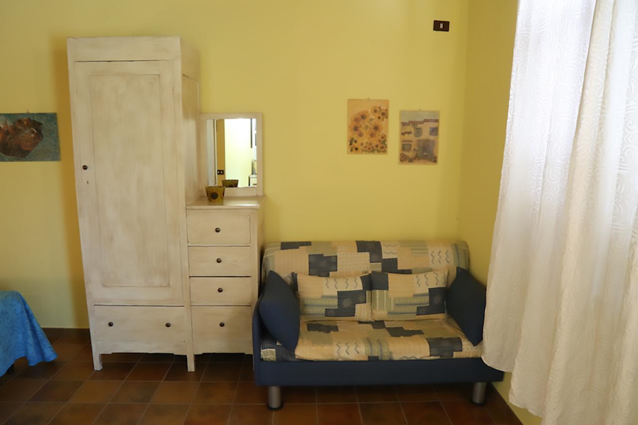 La Locanda Del Picchio Country House Morro dʼOro Esterno foto